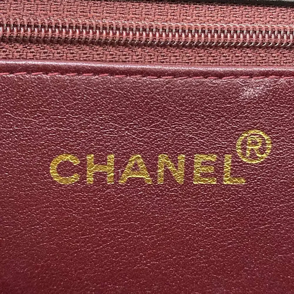 Chanel Single Flap Matelasse Shoulder Bag A03568
